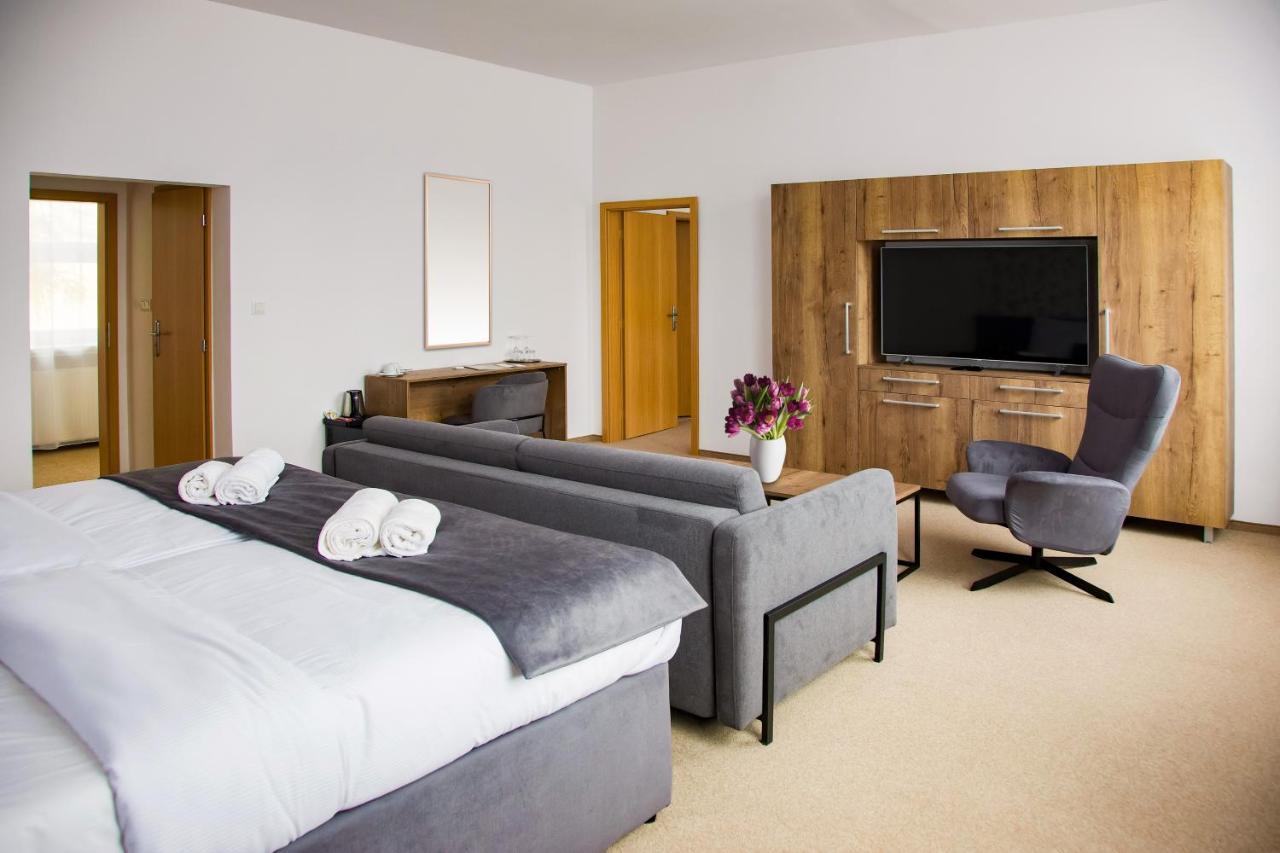 Vysoké Tatry Family Resort Lucivna מראה חיצוני תמונה